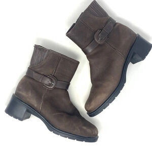 Blondo Brown Waterproof Buckle Accent Chelsea Heel Boots Size‎ US 8.5